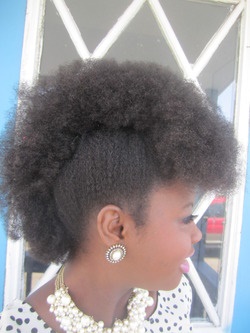 coiffure-pour-cheveux-court-afro-12_11 Coiffure pour cheveux court afro