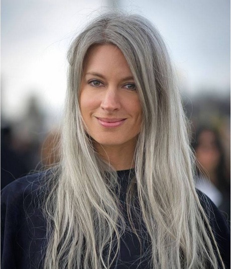 femme-cheveux-gris-14_6 Femme cheveux gris