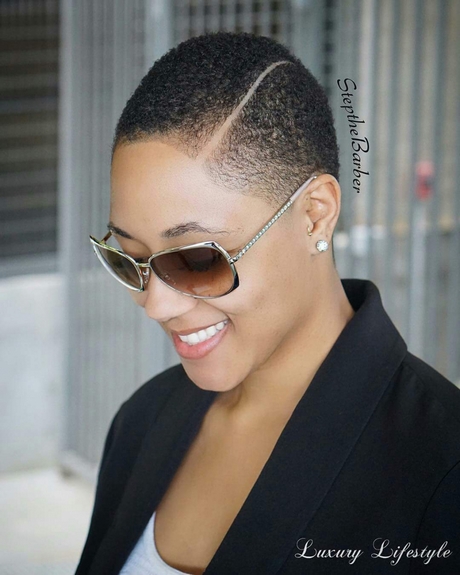 coiffure-afro-court-femme-28_9 Coiffure afro court femme