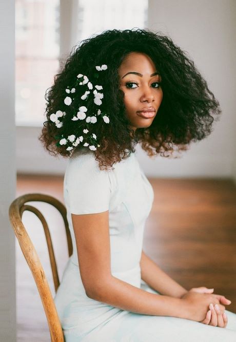 coiffure-mariage-cheveux-crepus-naturel-18_14 Coiffure mariage cheveux crépus naturel