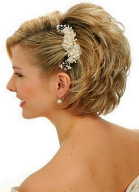 coiffure-mariage-cheveux-frises-mi-long-69_5 Coiffure mariage cheveux frisés mi long