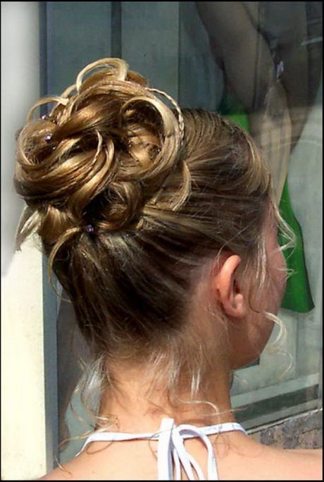 coiffure-mariage-cheveux-mi-long-chignon-11_4 Coiffure mariage cheveux mi long chignon