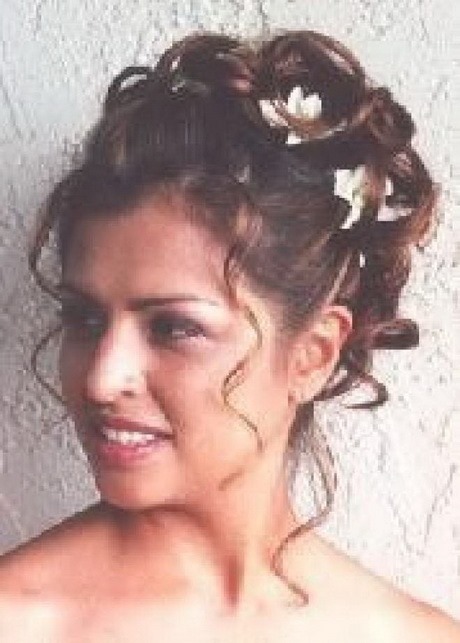 coiffure-mariage-cheveux-mis-long-38_2 Coiffure mariage cheveux mis long