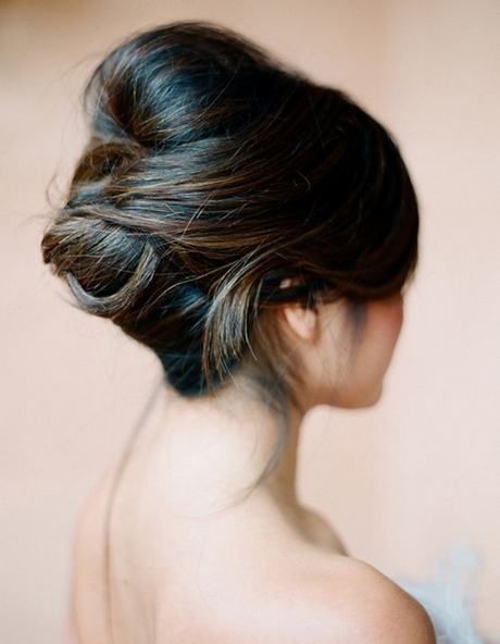 chignon-classe-et-simple-72_10 Chignon classe et simple