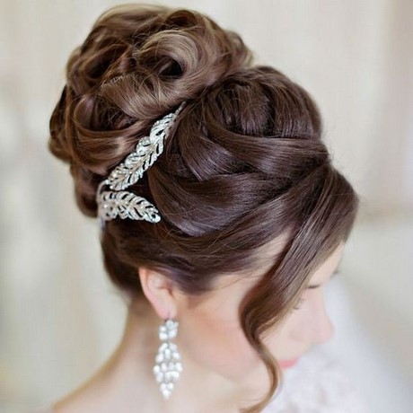 chignon-haut-pour-mariage-21_14 Chignon haut pour mariage