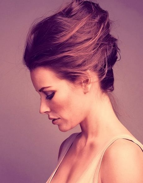 chignon-haut-simple-87_6 Chignon haut simple