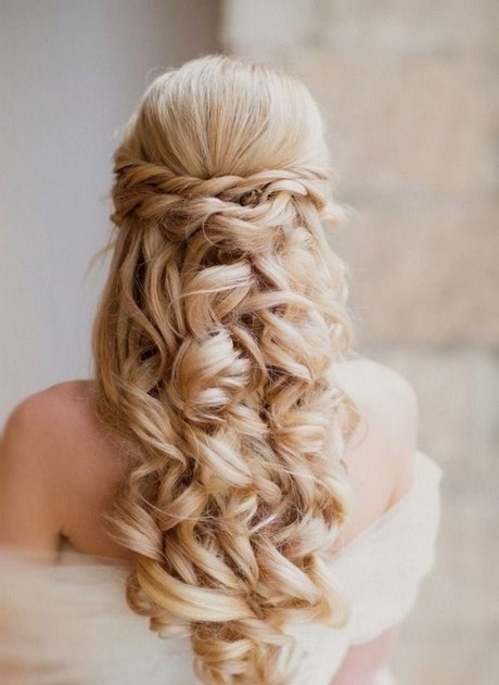 coiffure-mariage-tresse-cheveux-long-97_10 Coiffure mariage tresse cheveux long