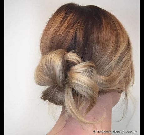 model-chignon-simple-00_7 Model chignon simple