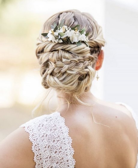 chignon-pour-mariage-2020-06_7 Chignon pour mariage 2020