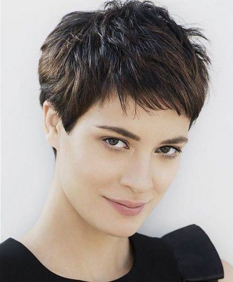 coiffure-femme-tres-courte-2020-90_4 Coiffure femme tres courte 2020