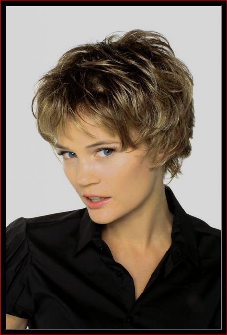 coupe-cheveux-court-femme-60-ans-2020-87_8 Coupe cheveux court femme 60 ans 2020