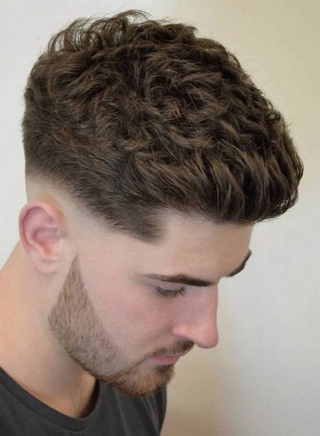 homme-coiffure-2020-91_18 Homme coiffure 2020