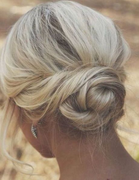 chignon-cheveux-epaule-36_4 Chignon cheveux epaule