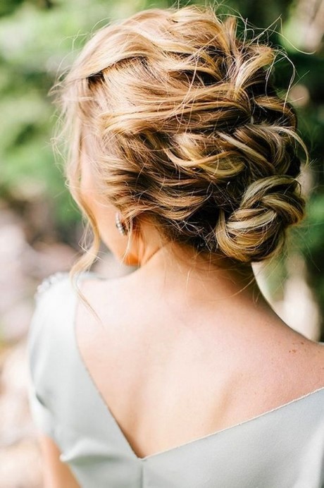 chignon-chic-pour-mariage-58_14 Chignon chic pour mariage