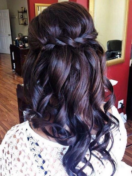 coiffure-mariage-cheveux-noir-16_4 Coiffure mariage cheveux noir