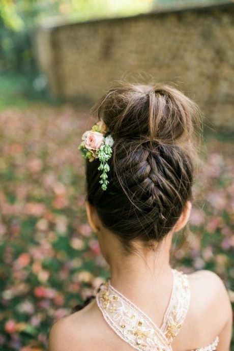 coiffure-mariage-jeune-fille-66_15 Coiffure mariage jeune fille