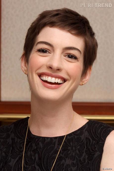 anne-hathaway-cheveux-courts-50_13 Anne hathaway cheveux courts