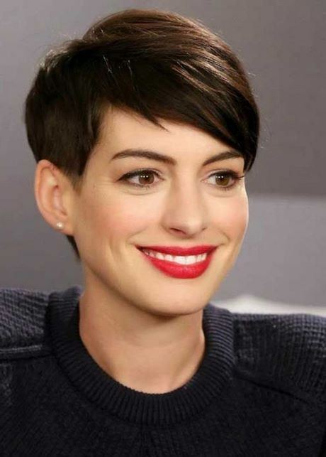 anne-hathaway-cheveux-courts-50_18 Anne hathaway cheveux courts