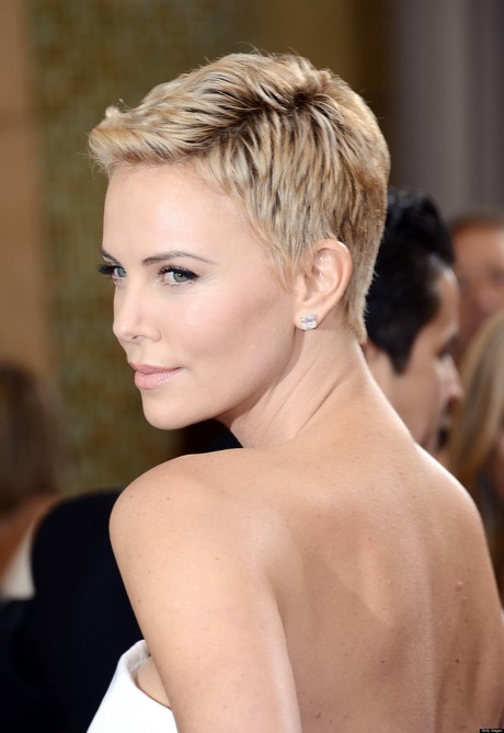 charlize-theron-coupe-courte-11_2 Charlize theron coupe courte