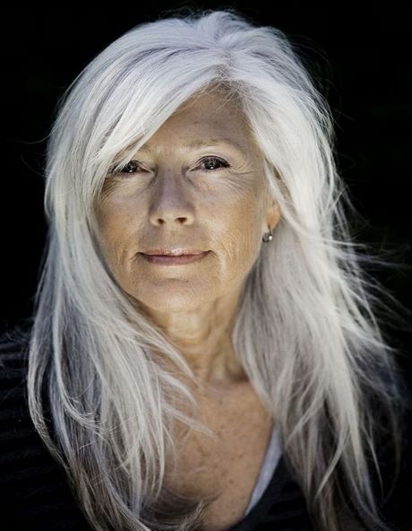 cheveux-long-gris-femme-66_15 Cheveux long gris femme