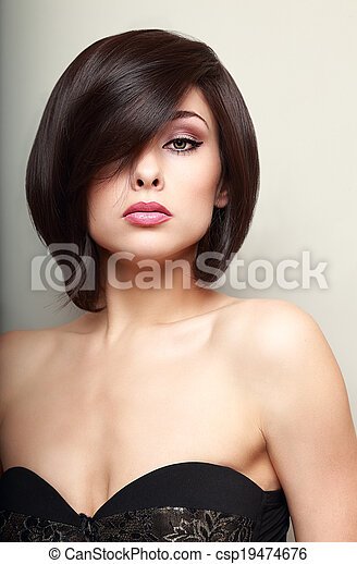 coupe-cheveux-court-femme-noire-52_10 Coupe cheveux court femme noire