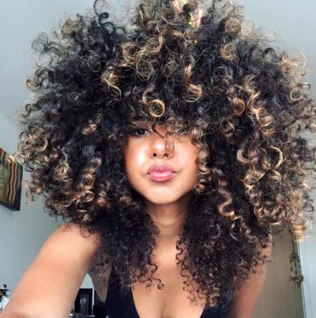 coiffure-afro-femme-noire-61_13 Coiffure afro femme noire