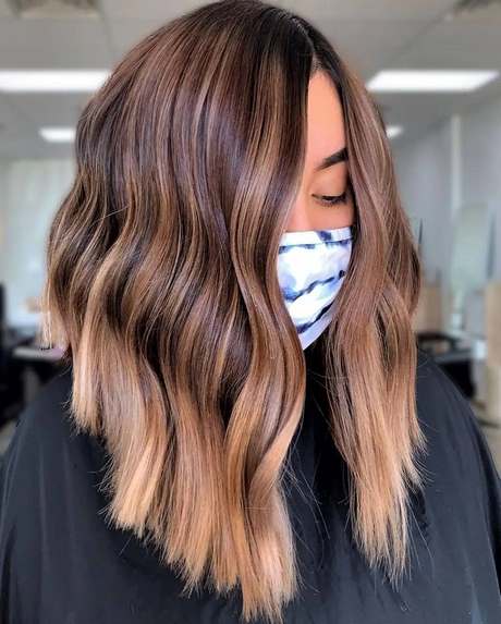 couleur-cheveux-tendance-ete-2023-19 Couleur cheveux tendance été 2023