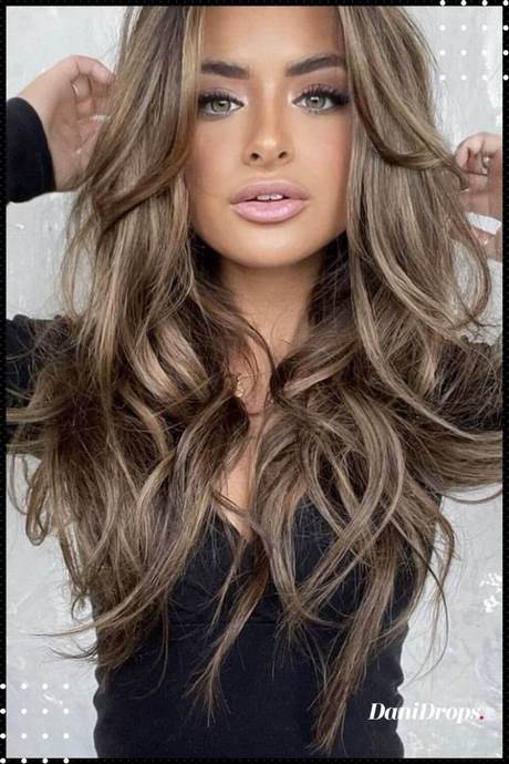 coupe-pour-cheveux-long-2023-03_3 Coupe pour cheveux long 2023