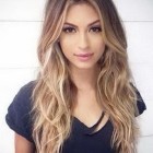 Coupe cheveux long blond