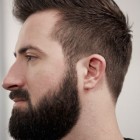 Coiffure anglaise homme